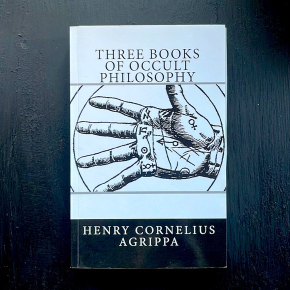 🌟Henry Cornelius Agrippa Book - Picture 8 of 8